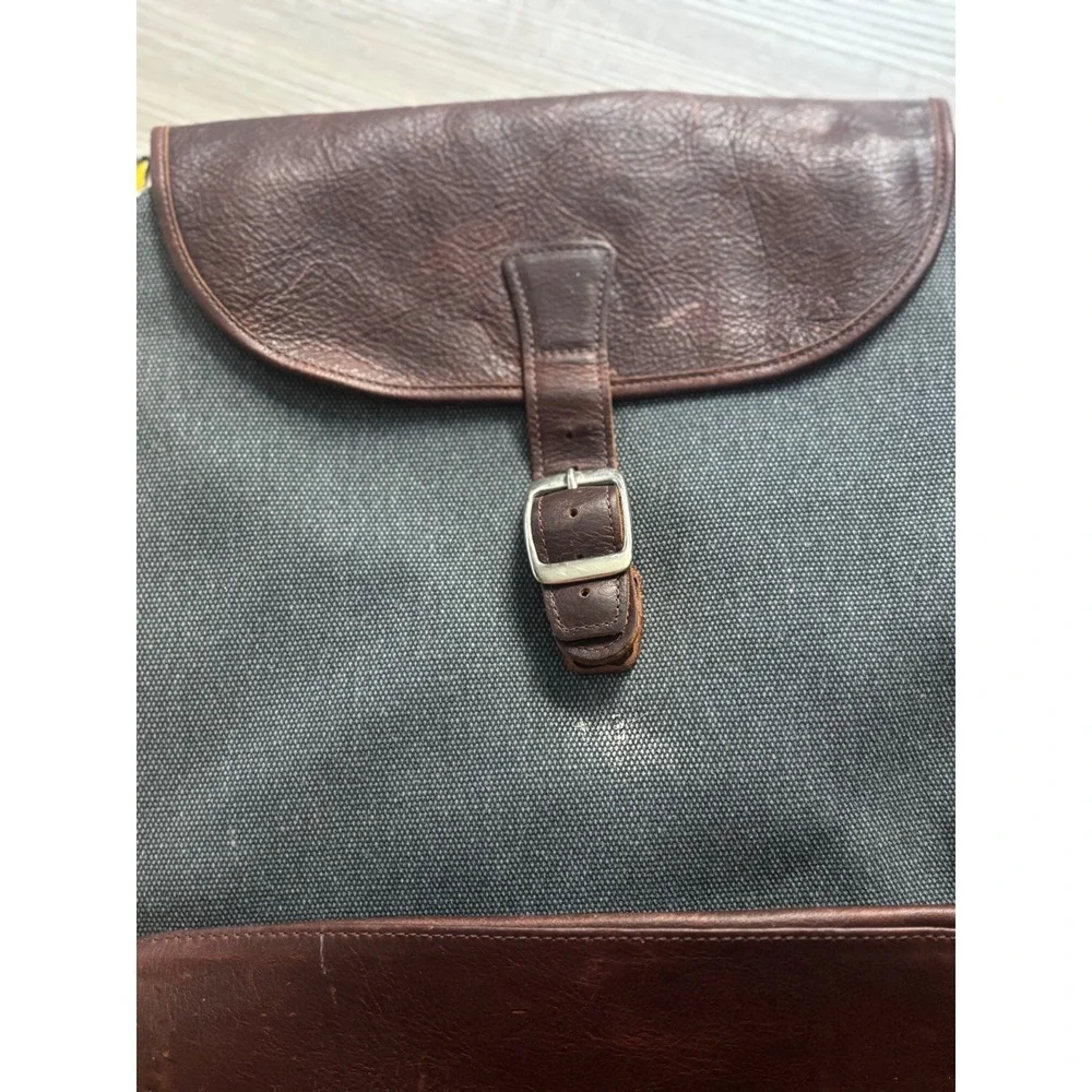 SAS‎ Portrait Collection Backpack Grey Canvas Brown Leather Flap Buckle Mens Bag